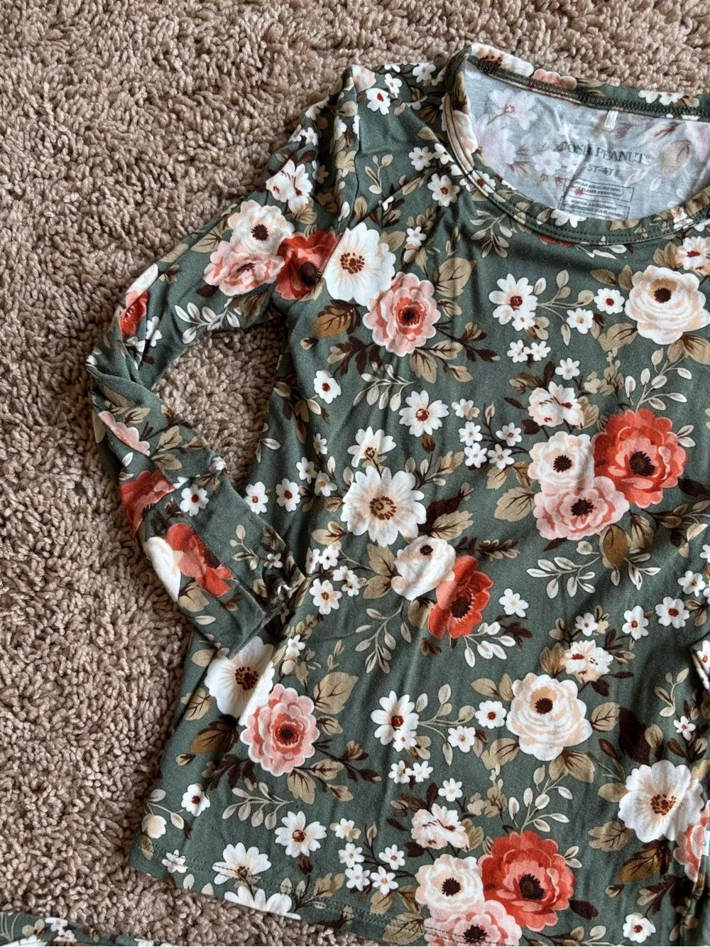 3T-4T Floral Long Sleeve Pajama Set: Posh Peanut